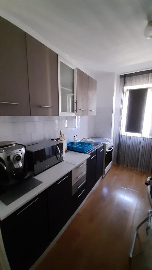 OrşovaApartament Victory公寓 外观 照片