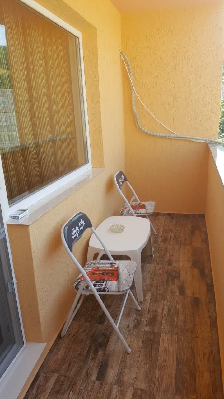 OrşovaApartament Victory公寓 外观 照片